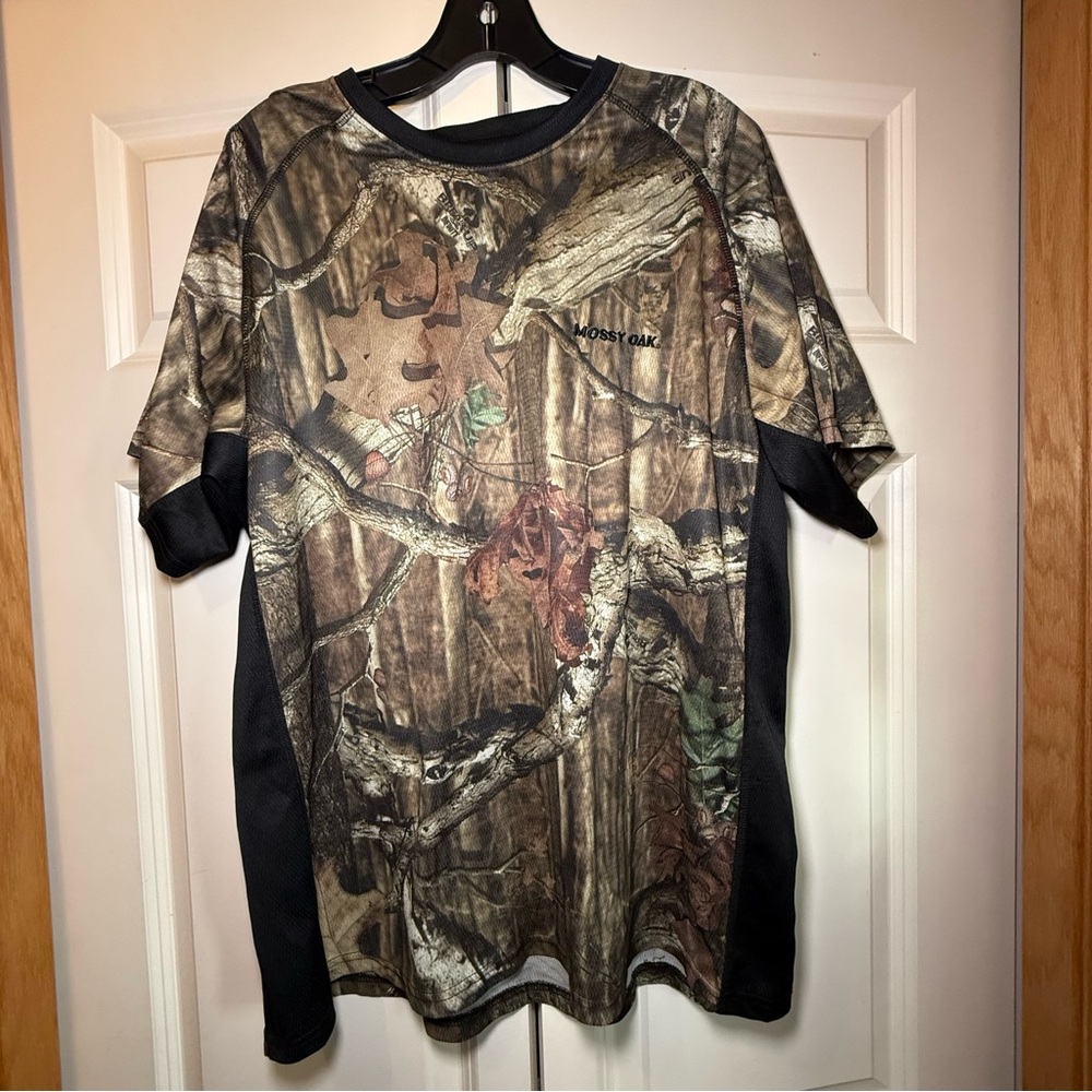 Mossy Oak Break-Up Infinity Men's Woodland Camo Hunting Breathable Tee